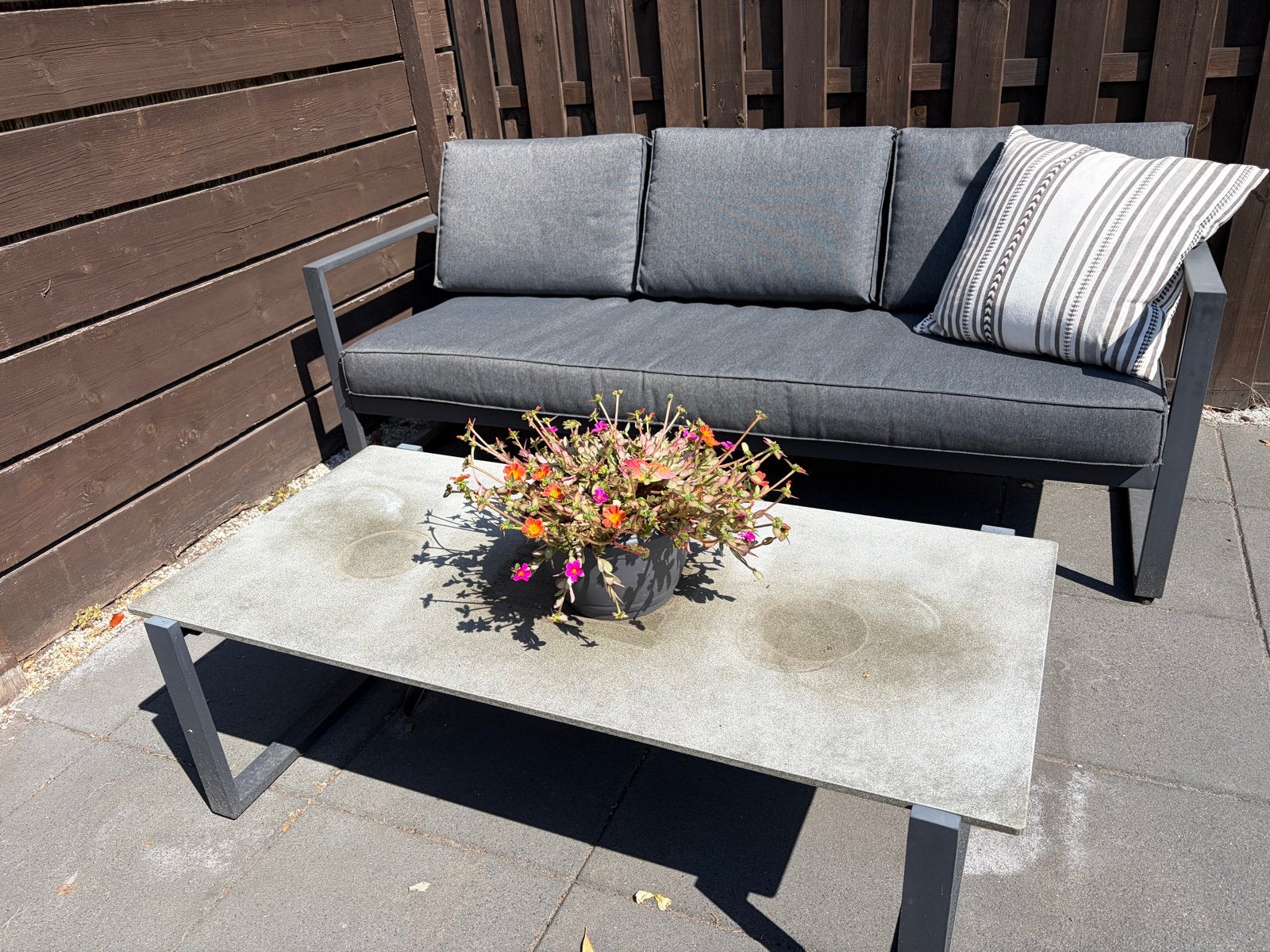 Luxe loungeset met bank, tafel en 2 stoelen - Zo goed als ni, Ophalen, 4 zitplaatsen, Aluminium, Zo goed als nieuw