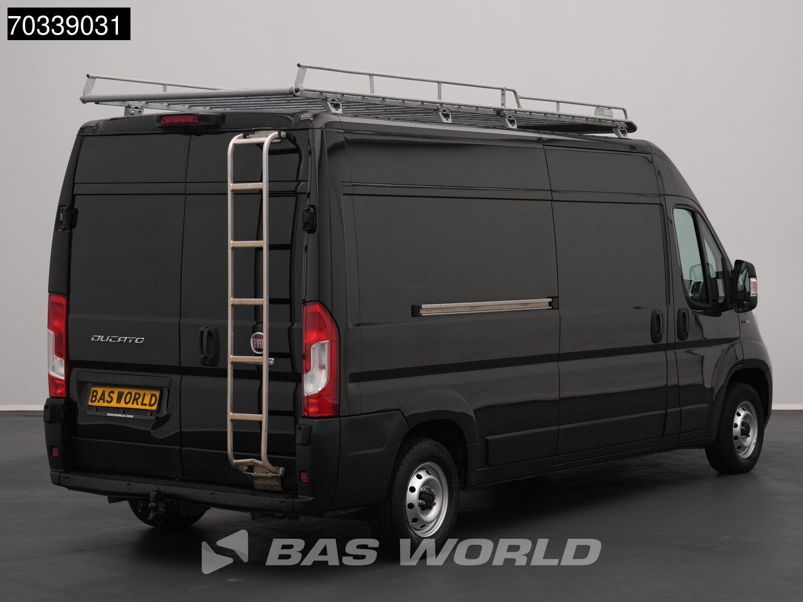 Fiat Ducato 120PK L3H2 Trekhaak Airco Cruise Camera Parkeers, Auto's, Stof, Gebruikt, Euro 6, 2500 kg