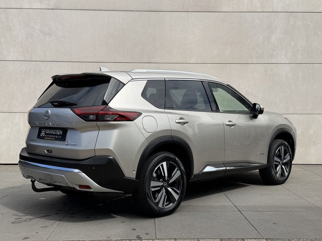 Nissan X-Trail 1.5 e-4orce Tekna Plus 4WD 7p. Pano-ACC-360-K, Auto's, Nissan, Automaat, 1497 cc, Gebruikt, Automatische klimaatregeling