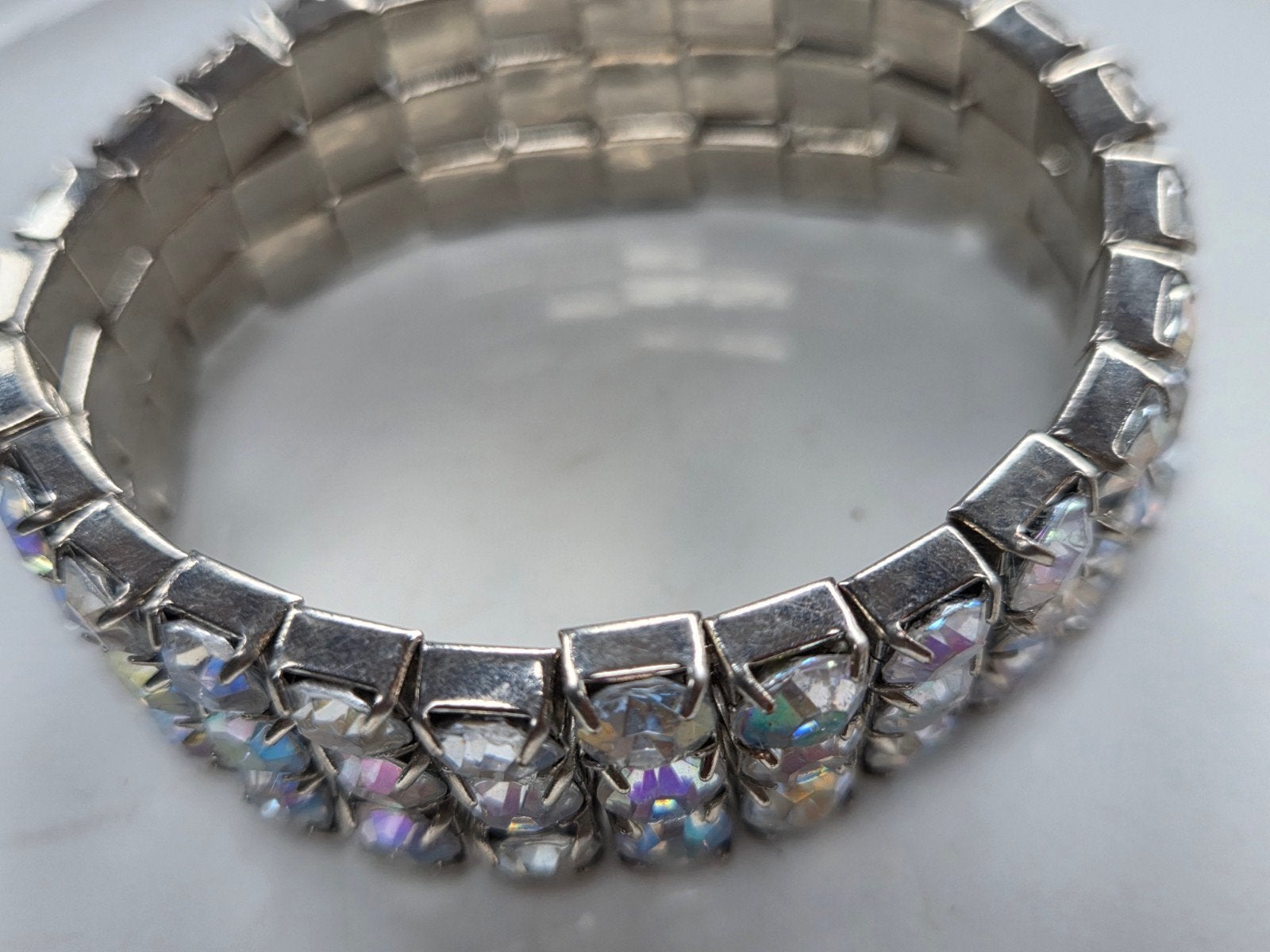 oude aurora borealis rekbare armband, Sieraden, Tassen en Uiterlijk, Verzenden, Gebruikt, Zilver, Overige materialen