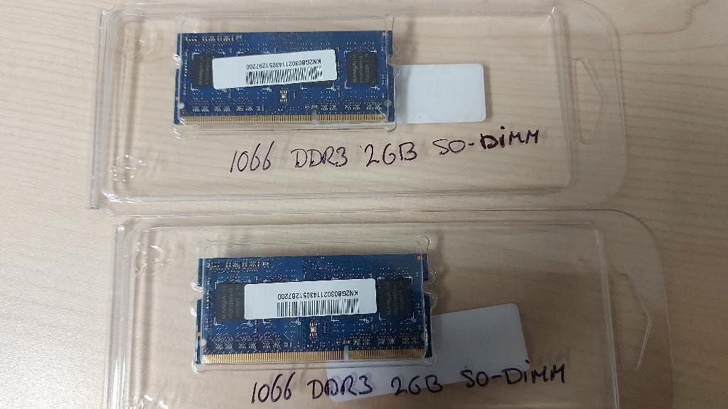 2x 2GB DDR3 1066 SO-DIMM, Computers en Software, RAM geheugen, Gebruikt, DDR3, Ophalen of Verzenden, 2 GB