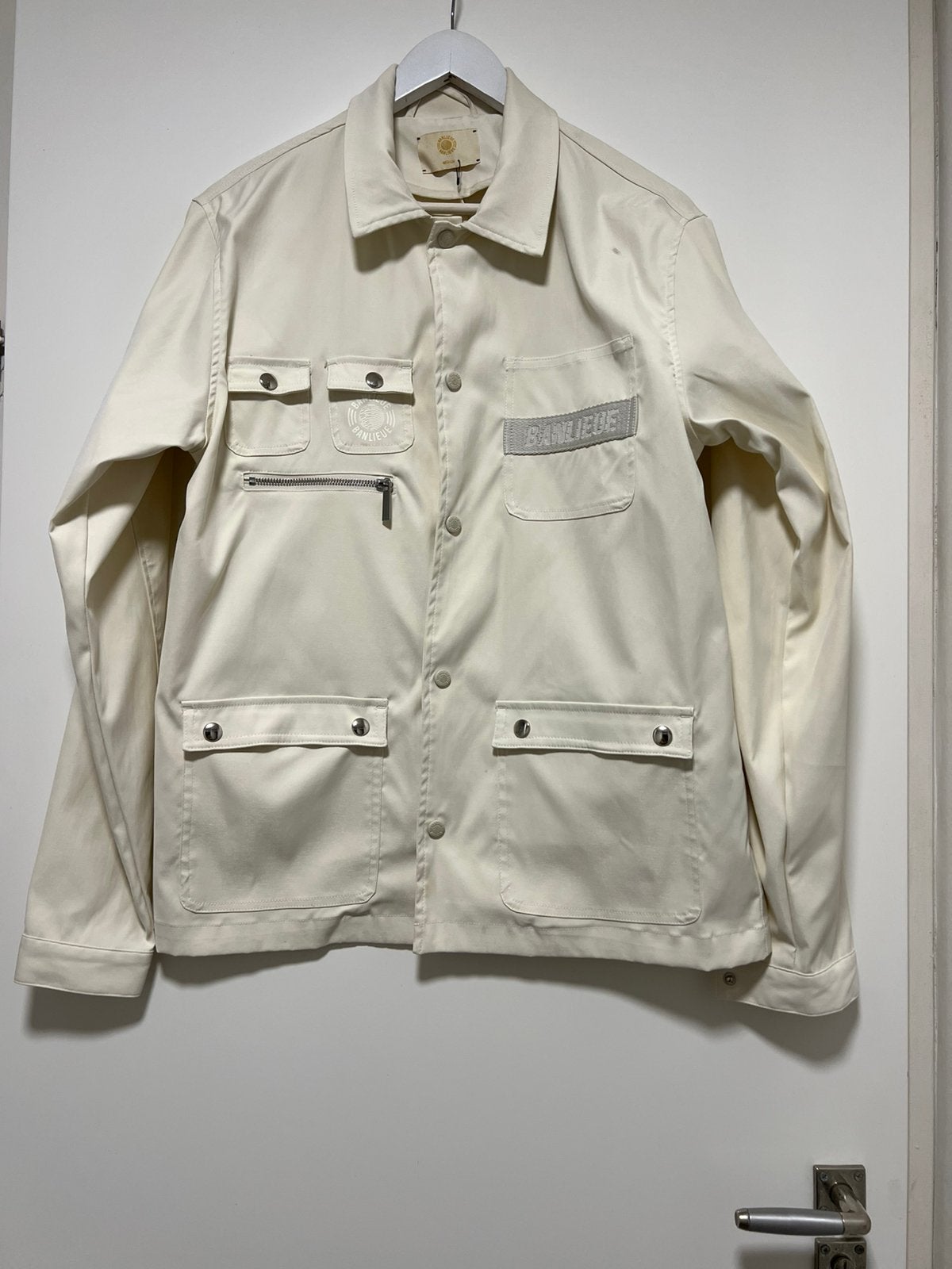 Crème jas van Banlieue - maat M, Ophalen of Verzenden, Zo goed als nieuw, Maat 52/54 (L), Beige