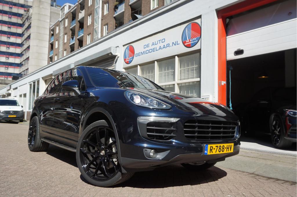 Porsche Cayenne 3.6 S 420pk | Panorama | Luchtvering | 22inc, Automaat, Gebruikt, Euro 6, 138 €/maand