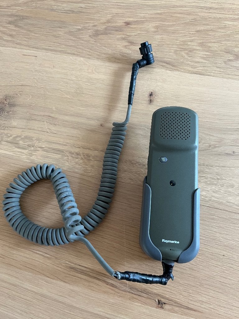 Raymarine Ray215e VHF Marifoon handmicrofoon (binnen/buiten), Ophalen of Verzenden, Gebruikt, Communicatie