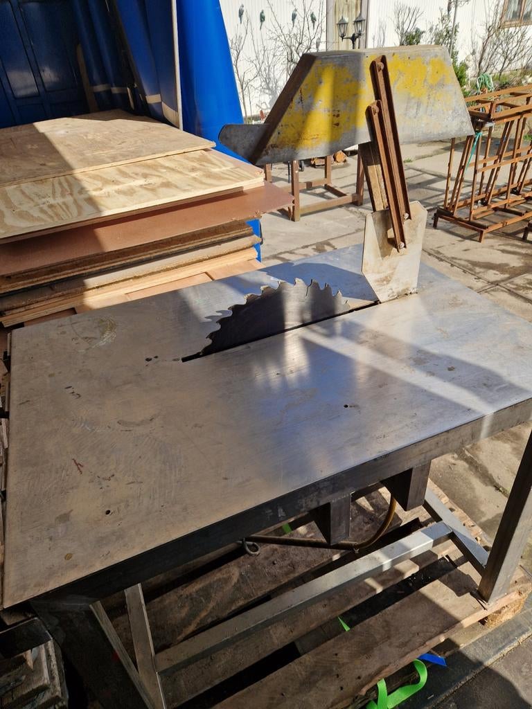 Harwi Zaagtafel 380V - RVS Tafel - Zaagdiepte 12cm, Doe-het-zelf en Verbouw, Gereedschap | Zaagmachines, Ophalen, Gebruikt, Cirkelzaag