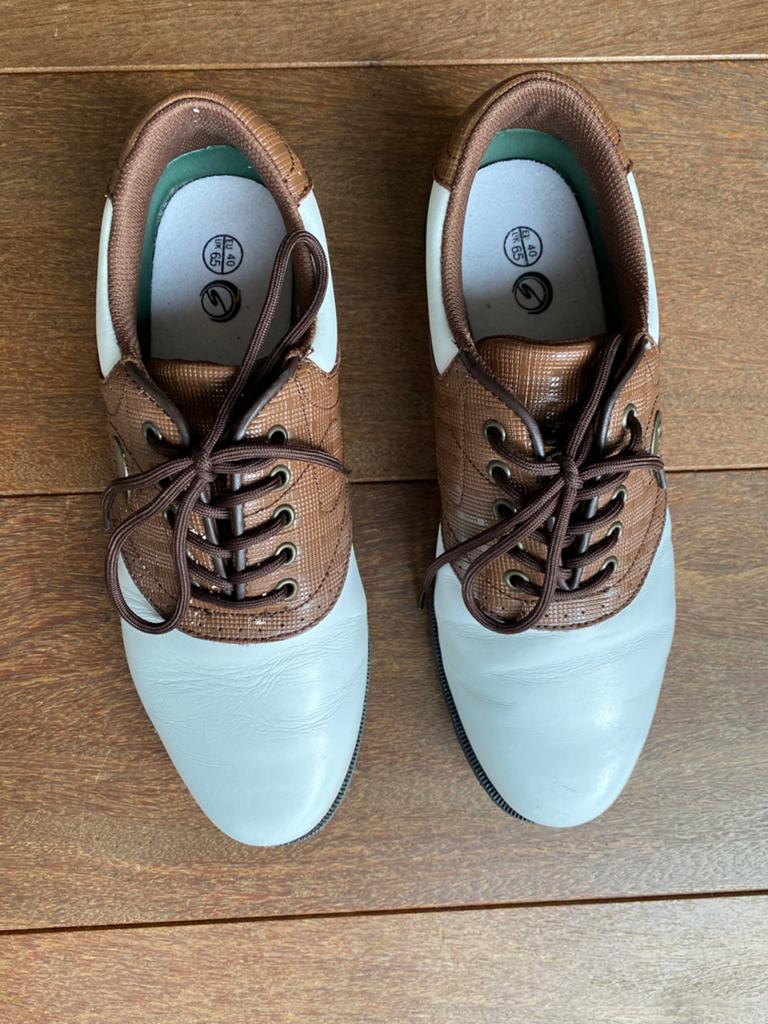 Golfschoenen dames maat 40, Ophalen of Verzenden, Zo goed als nieuw, Schoenen, Overige merken