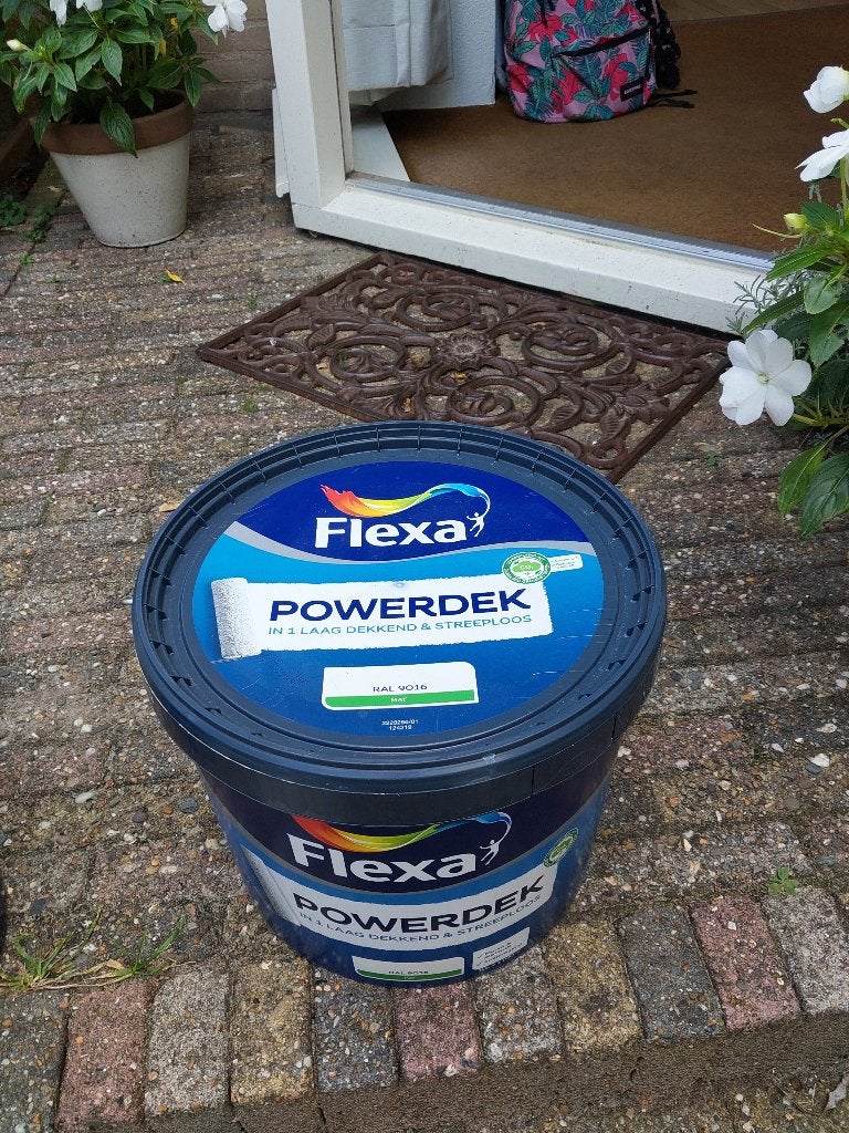 Te Koop Flexa powerdek 9016, Ophalen, 5 tot 10 liter, Wit, Verf