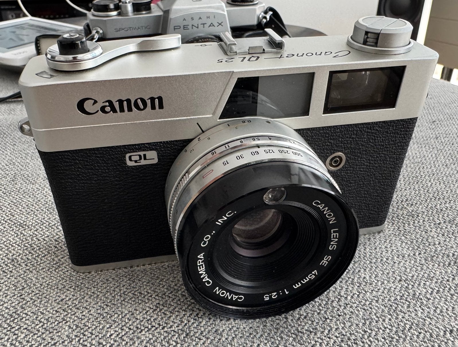 Klassieke Canon Canonet QL25 35mm Analoge Rangefinder Camera, Audio, Tv en Foto, Fotocamera's Analoog, Ophalen of Verzenden, Gebruikt