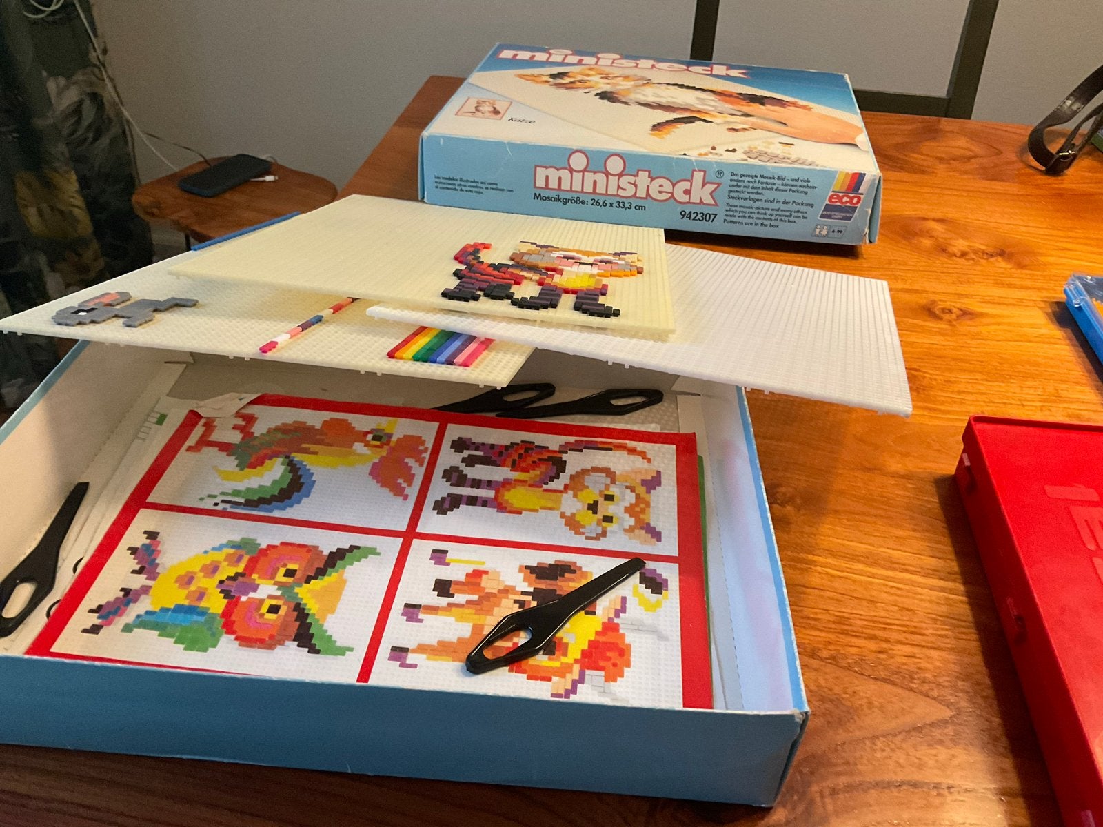 Ministeck set met diverse kleuren en voorbeelden, Hobby en Vrije tijd, Ophalen of Verzenden, Gebruikt, Box-set