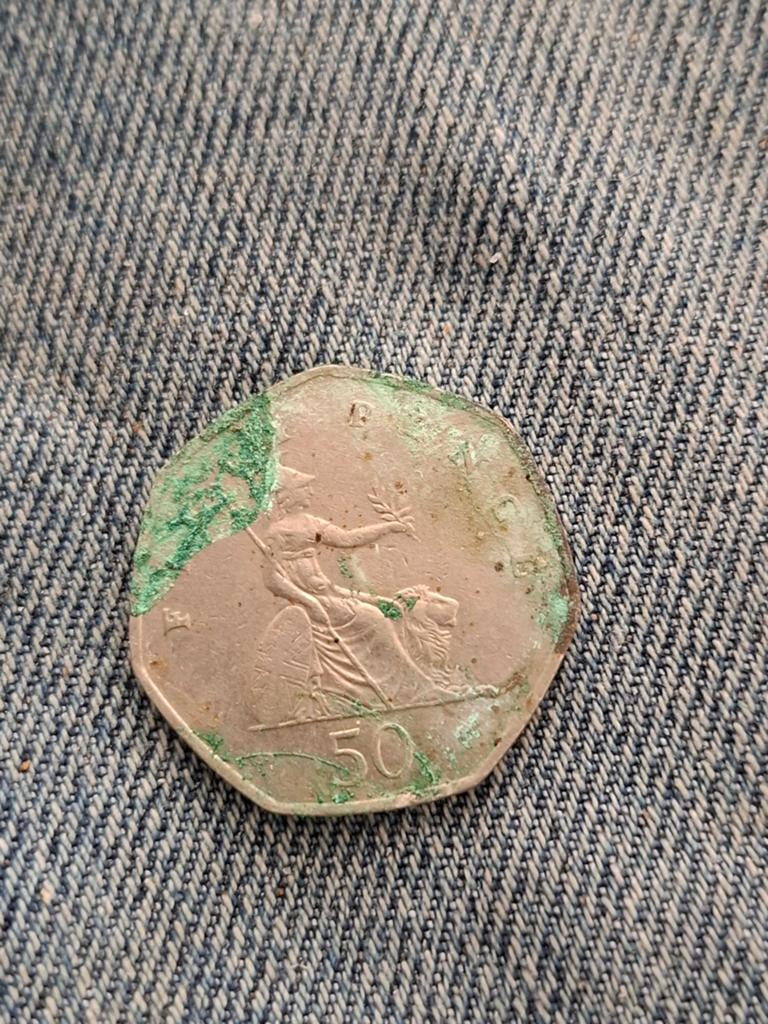 Britse 50 Pence munt 1999 - Koningin Elizabeth II, Ophalen of Verzenden, Overige landen, Losse munt