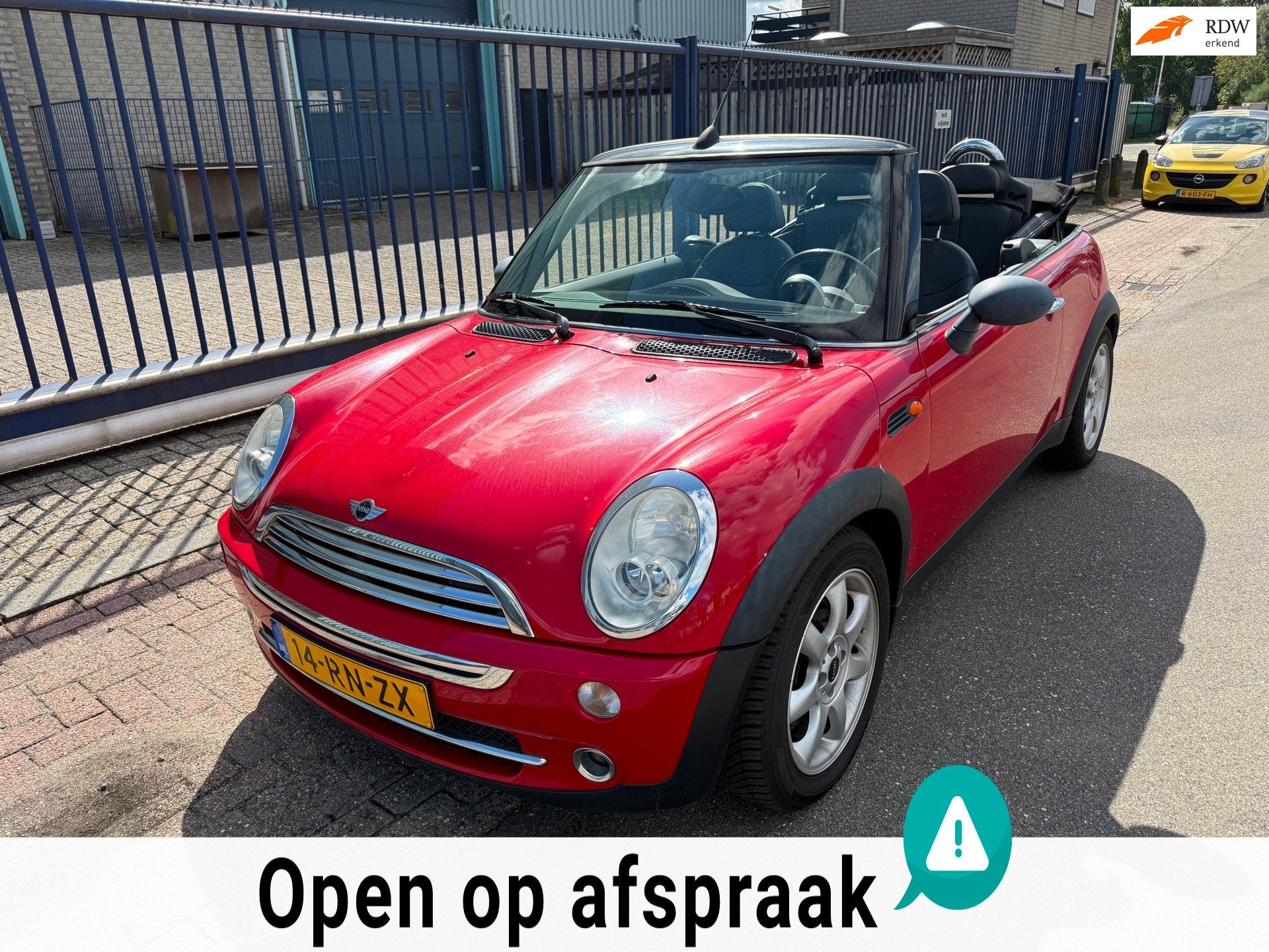 MINI Cabrio