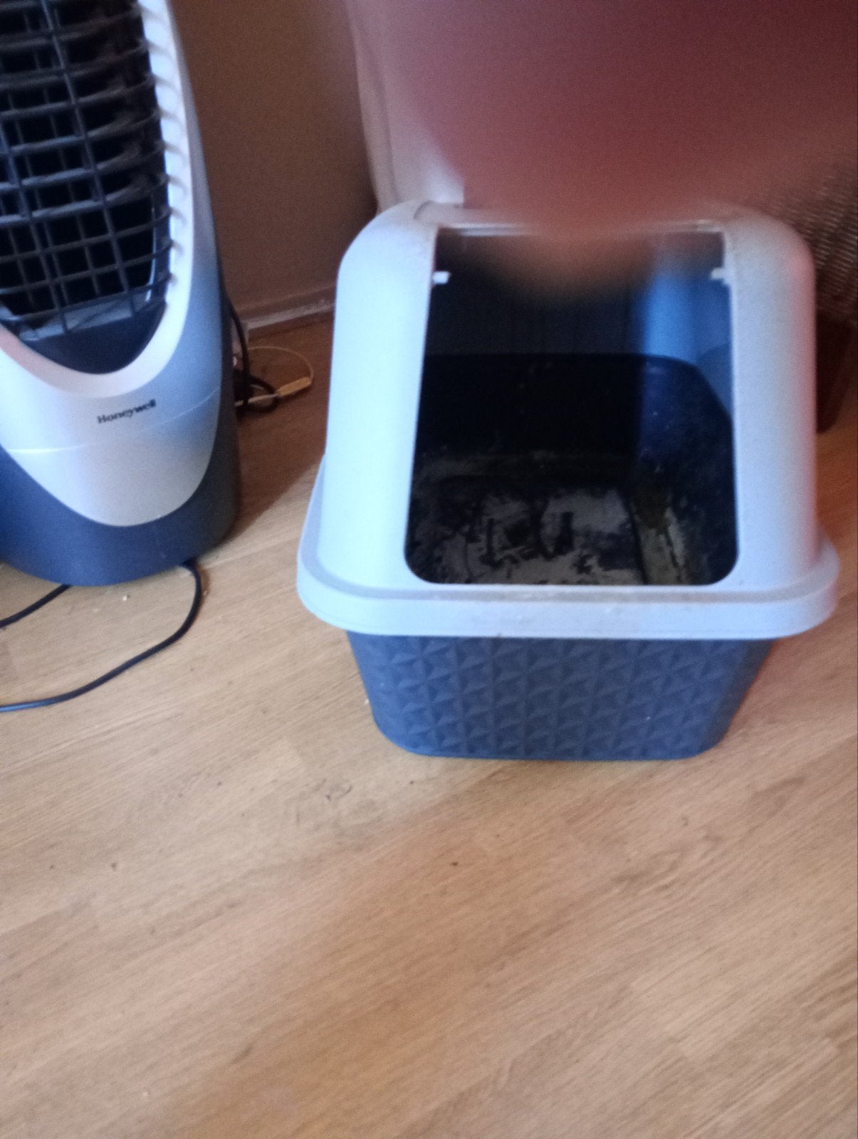 katten bak, Ophalen