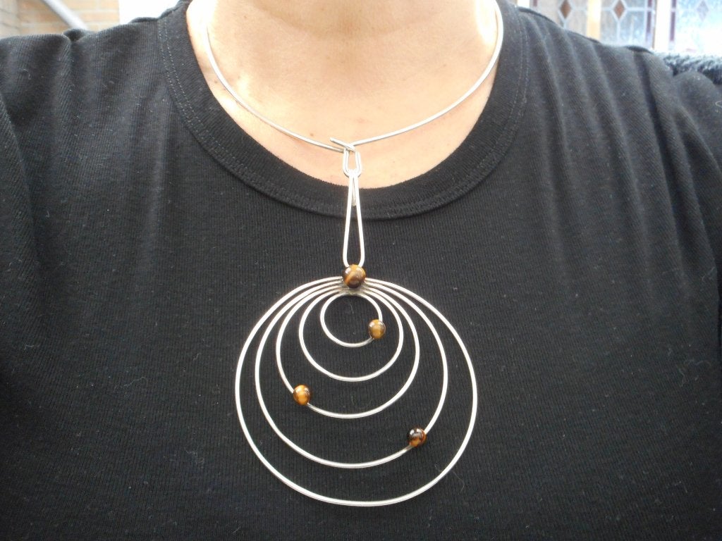 Zilveren Deense spang met royale modernist hanger