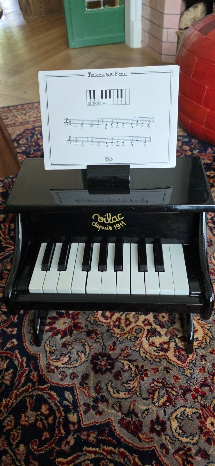 Vilac Kinderpiano zwart met bladmuziek, Muziek en Instrumenten, Piano's, Ophalen of Verzenden, Gebruikt, Zwart, Piano