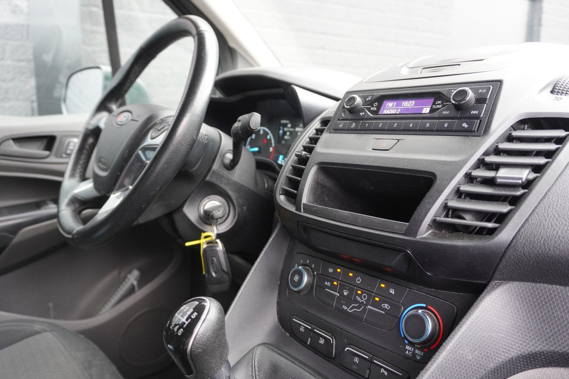 Ford Transit Connect 1.5 EcoBlue 100PK EURO 6 - Airco - Crui, Voorwielaandrijving, 1390 kg, Gebruikt, 4 cilinders