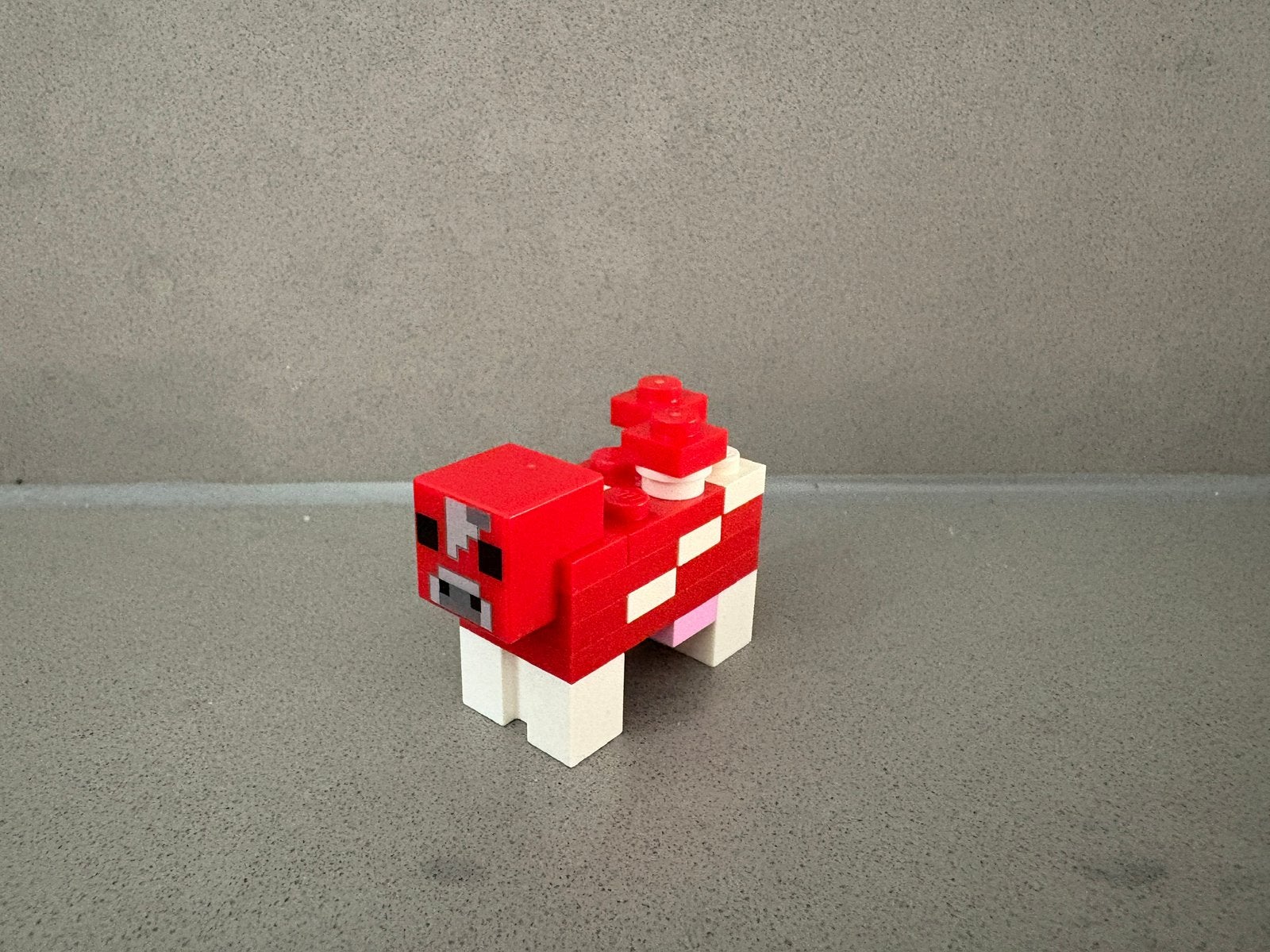 Lego minifigure minecow02c Minecraft koe, Minecraft, Lego, Ophalen of Verzenden, Zo goed als nieuw