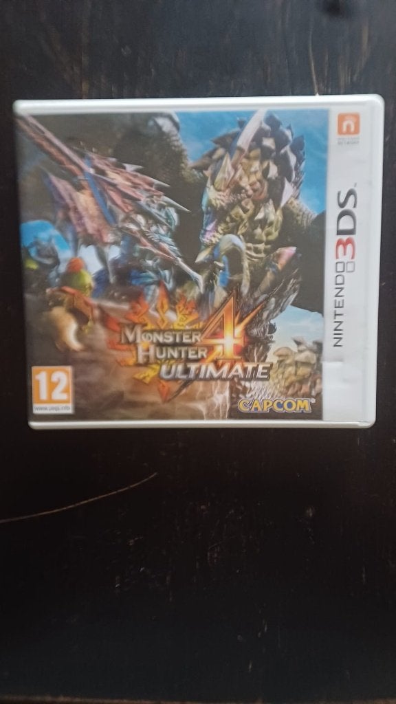 Monster Hunter 4 Ultimate Nintendo 3DS, Avontuur en Actie, 1 speler, Ophalen of Verzenden, Zo goed als nieuw