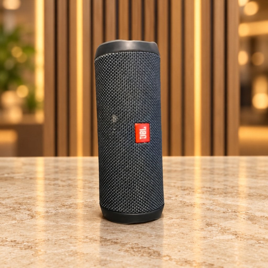 JBL Flip Bluetooth Speaker - In Nette Staat, JBL, Zo goed als nieuw, Support@jbl.com, 400 Atlantic Street
Stamford, CT 06901
USA
