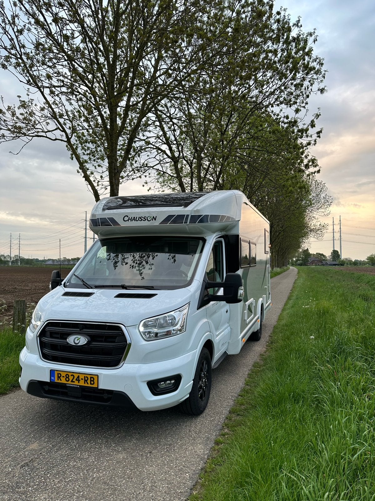Chausson 777 GA Titanium Premium automaat, Automaat, Standaard zit, Chausson Trigano VDL, Ford