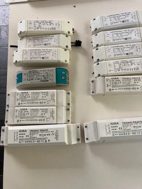 Halogeen trafo"s, Ophalen of Verzenden, Gebruikt, 50 tot 200 watt, Overige typen