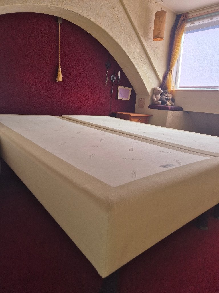 Pullman boxsprings en Eastborn matrassen 180x220, Ophalen, Gebruikt, Tweepersoons, 180 cm