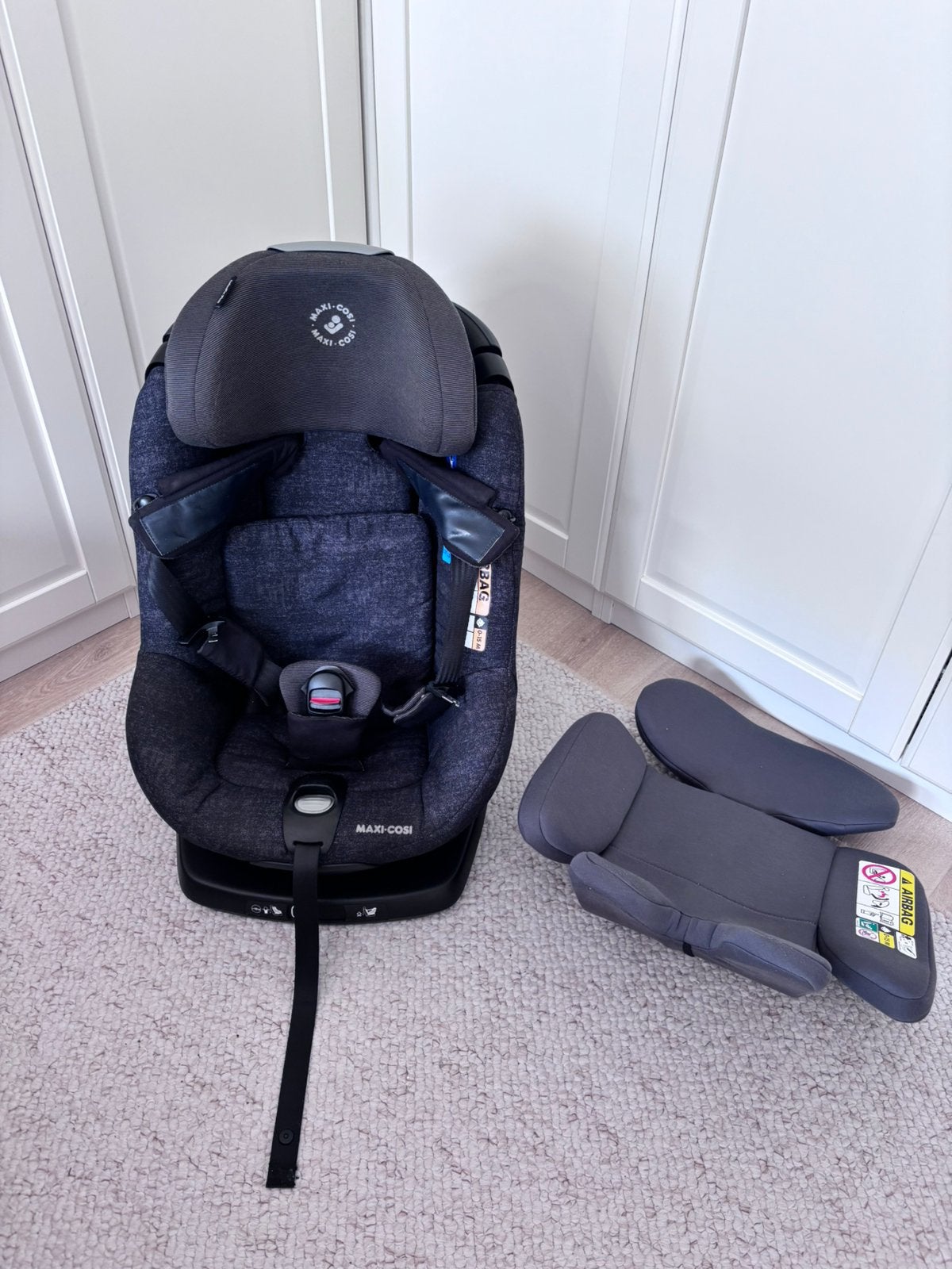 Maxi-Cosi AxissFix Plus, 360 degree rotation, Ophalen, Zo goed als nieuw