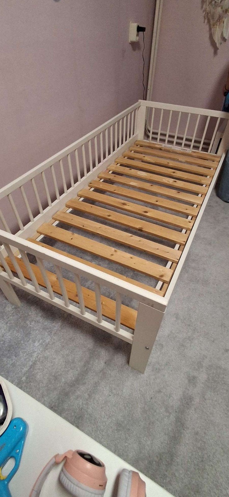 Peuterbed te koop, Kinderen en Baby's, Kinderkamer | Bedden, Ophalen, Gebruikt, 70 tot 85 cm, 140 tot 160 cm
