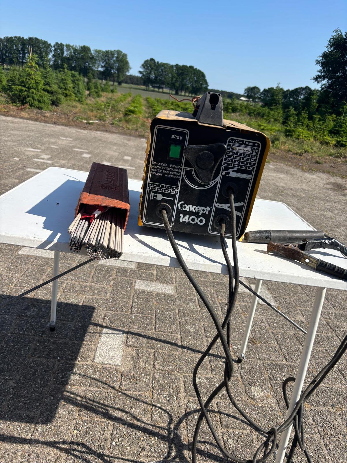 Concept 1400 Lasapparaat met Elektroden, Ophalen of Verzenden, Gebruikt, Minder dan 150 ampère, Elektroden