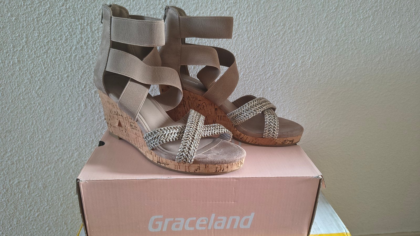 sandalen, Beige, Zo goed als nieuw, Graceland, Sandalen of Muiltjes