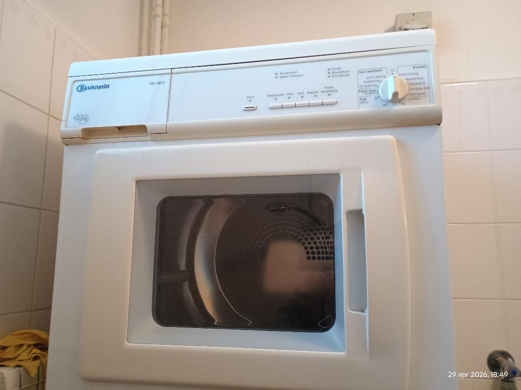 Bauknecht droger, Witgoed en Apparatuur, Wasdrogers, Gebruikt, Overige typen, Voorlader, 8 tot 10 kg, 85 tot 90 cm, Anti-kreukfase