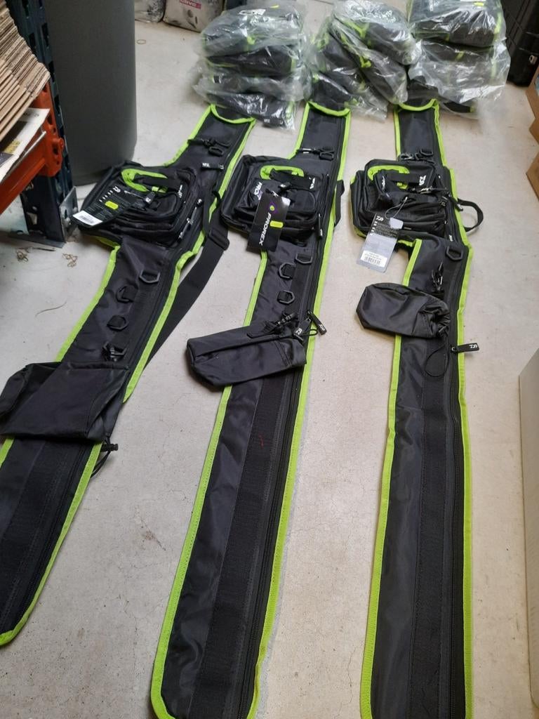 Partij van 16 Daiwa Prorex Foudralen Nieuw, Watersport en Boten, Hengelsport | Roofvissen, Nieuw, Ophalen of Verzenden