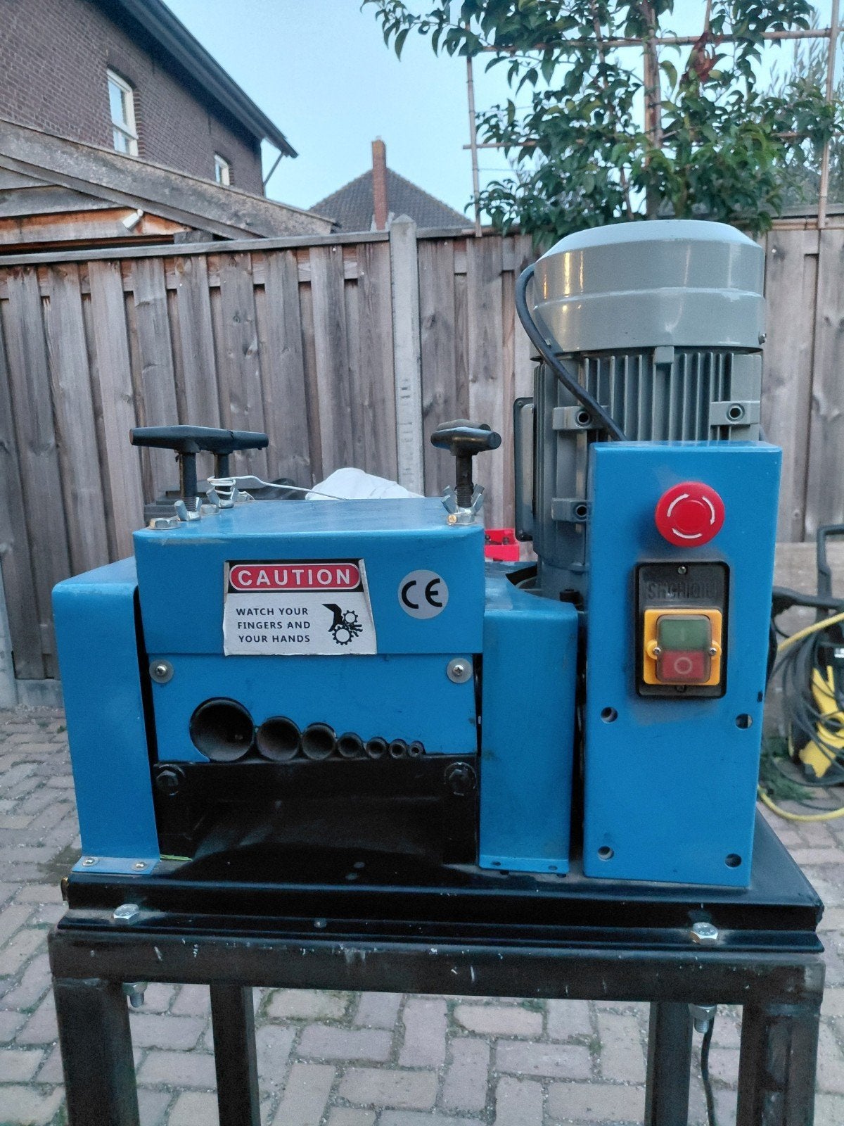 Professionele kabelstripmachine - Kabelpeller, Ophalen, Gebruikt
