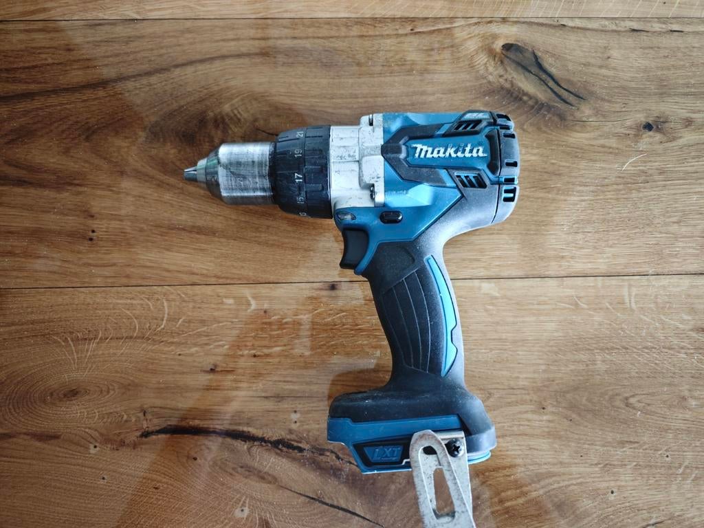 Makita DHP481 schroef/klopboormachine, Gebruikt, Ophalen of Verzenden, Boor- en Schroefmachine, Minder dan 400 watt
