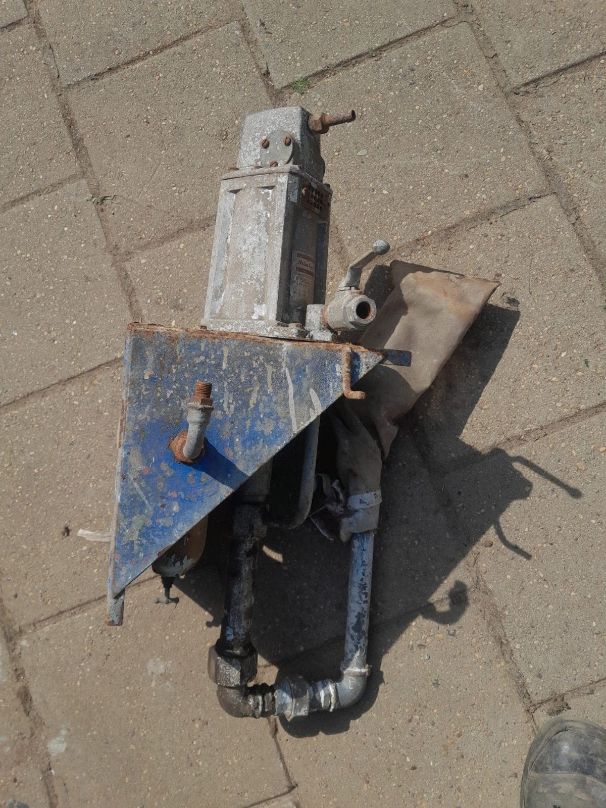 Te koop lucht gedreven plunjer verfpomp Atkas Copco, Ophalen, Overige typen