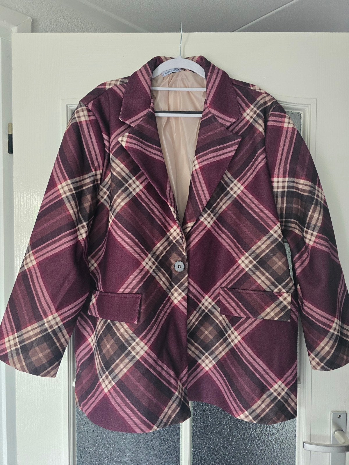nieuwe blazer tussenjas ruit bordeaux 42 44 46, Kleding | Dames, Ophalen of Verzenden, Nieuw, Maat 42/44 (L), Rood