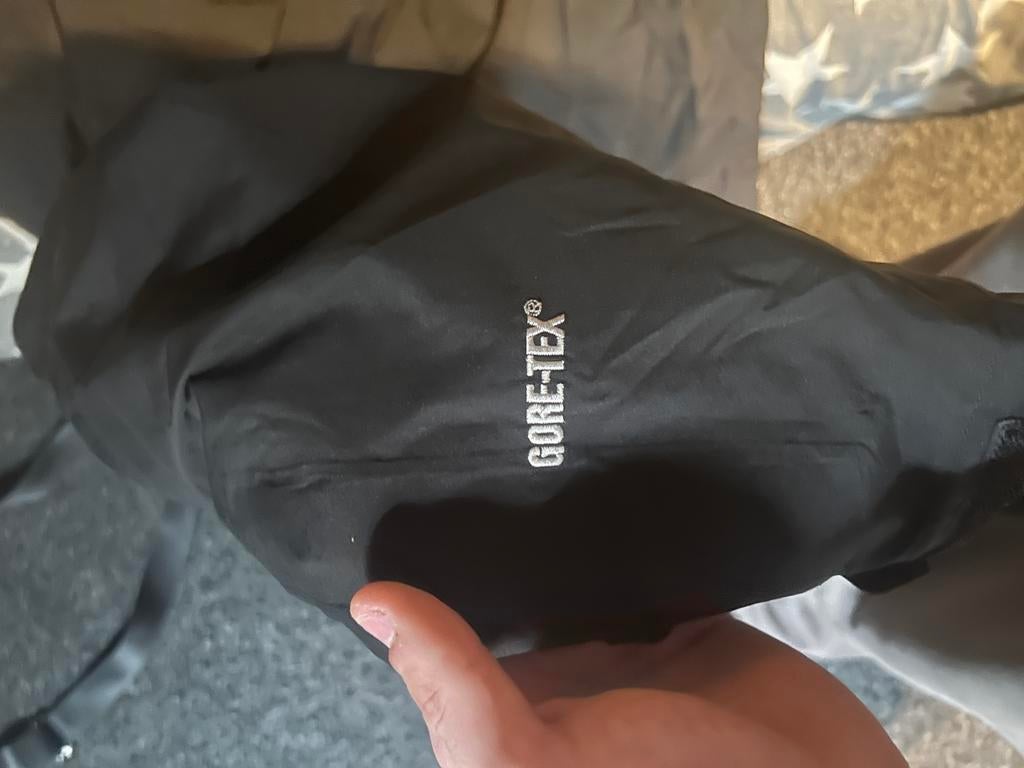 The North Face Gore-Tex jas, maat L, Ophalen, Gedragen, Maat 52/54 (L), Zwart