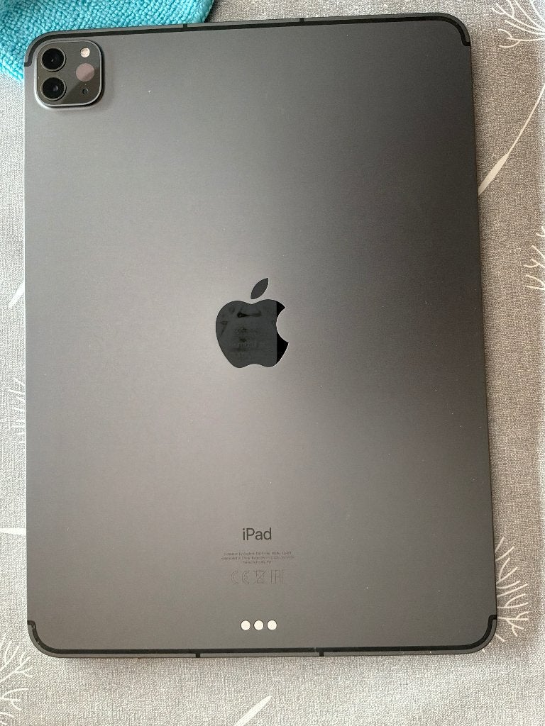iPad 11 inch WIFI + cellular 3e gen., Computers en Software, Apple iPads, Ophalen, Apple iPad, 11 inch, Zo goed als nieuw