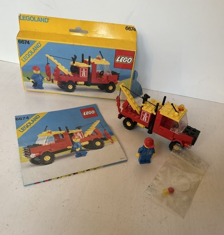 Lego Legoland - Autoweg takelwagen - 6674, Kinderen en Baby's, Speelgoed | Duplo en Lego, Gebruikt, Lego, Ophalen of Verzenden