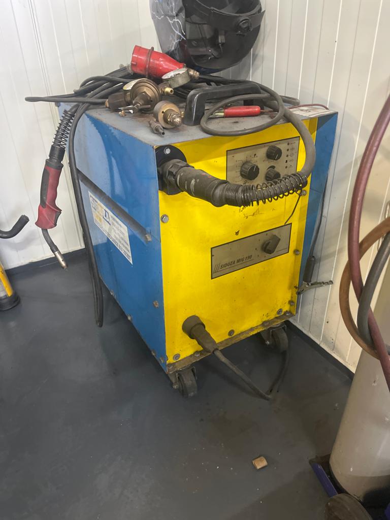Souza MIG 180 Lasapparaat - zonder fles, Ophalen of Verzenden, Gebruikt, 150 tot 250 ampère, Co2