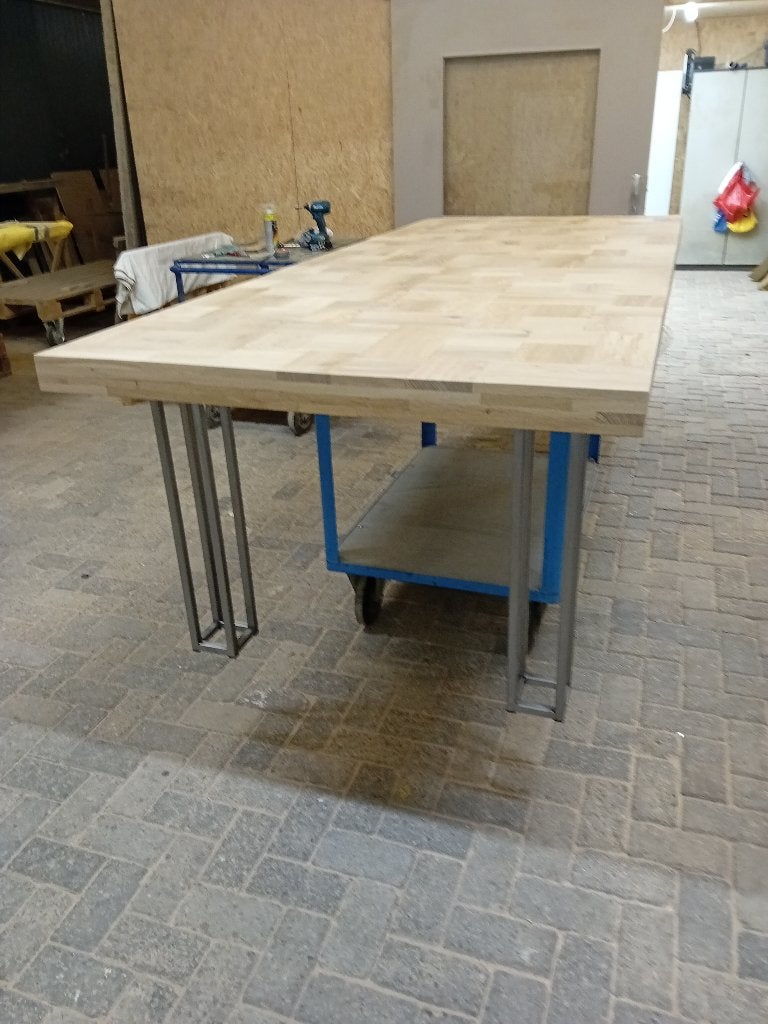 Design blokjes tafel | Eiken | Op maat gemaakt|, Tafel en meer, Info@tafelenmeer.nl, Eikenhout, Rechthoekig