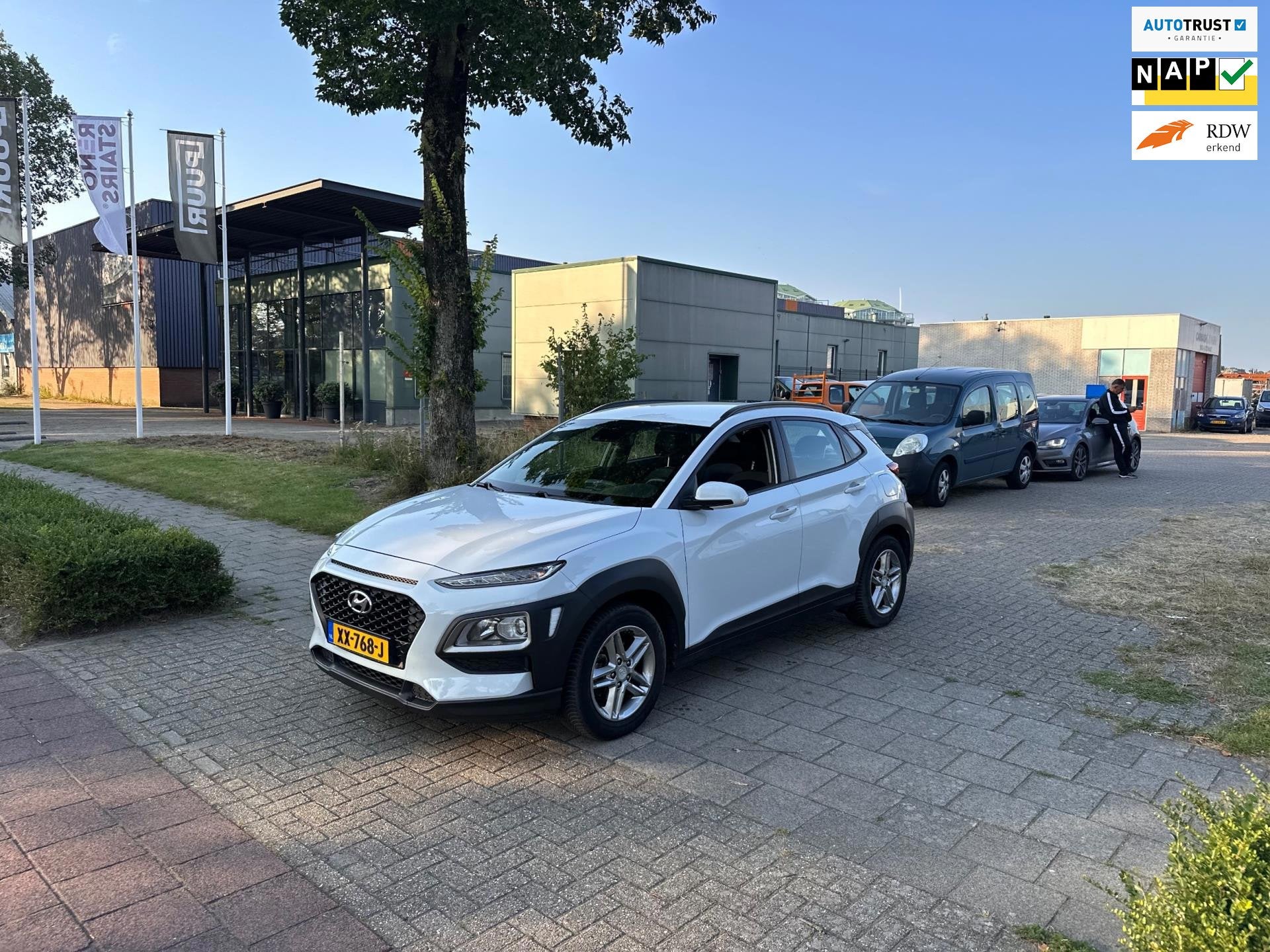 Hyundai Kona 1.0T Essence Clima.Navi.Ex BPM.EX BTW, Voorwielaandrijving, Gebruikt, Euro 6, Wit