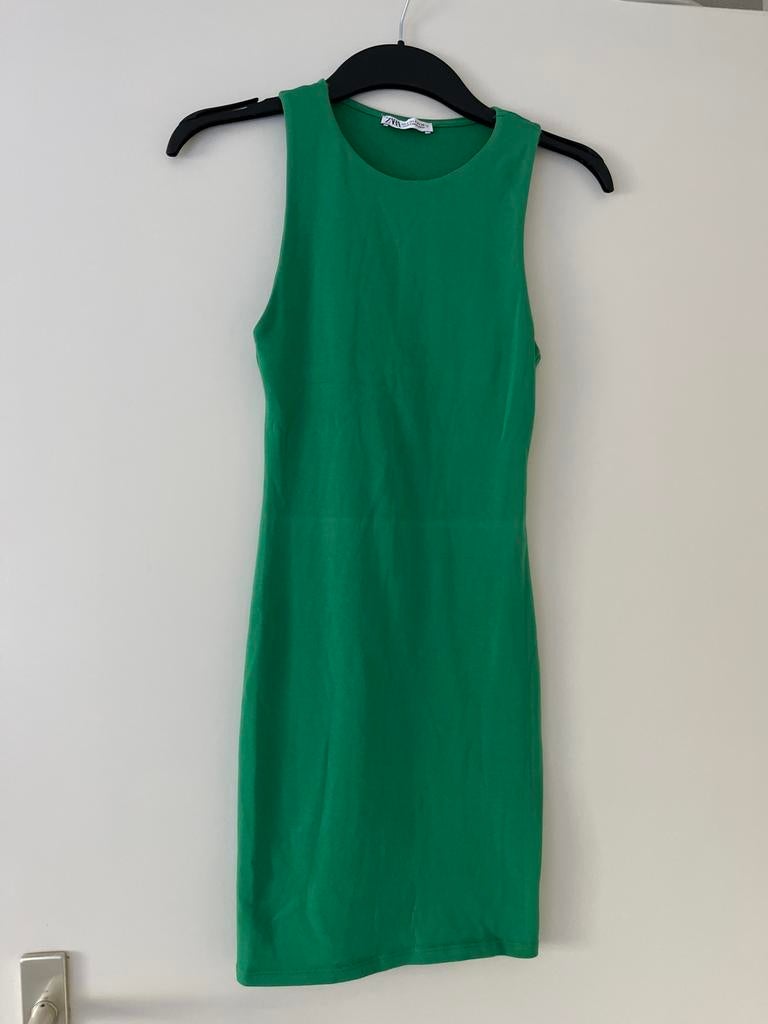 Groene Zara jurk - Maat S, Ophalen of Verzenden, Zo goed als nieuw, Maat 36 (S), Boven de knie