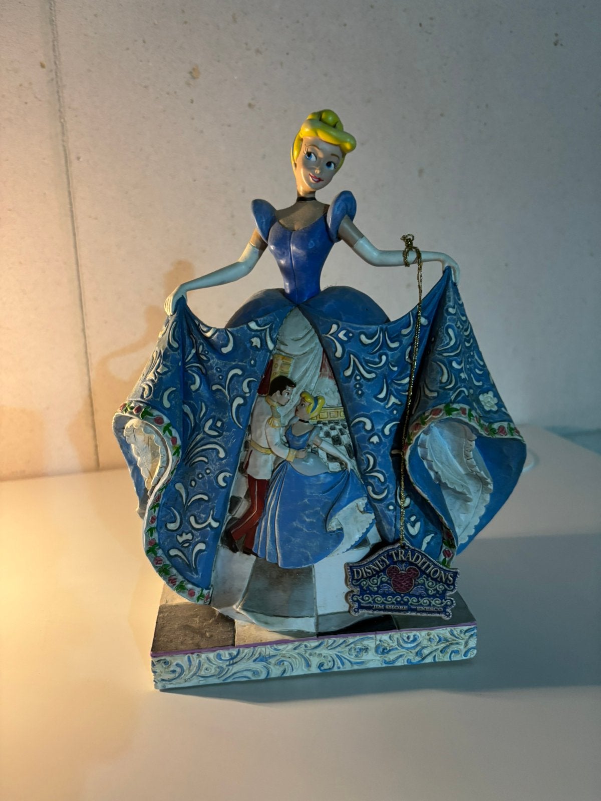 Assepoester 25 cm, Ophalen of Verzenden, Assepoester of Belle, Zo goed als nieuw, Beeldje of Figuurtje
