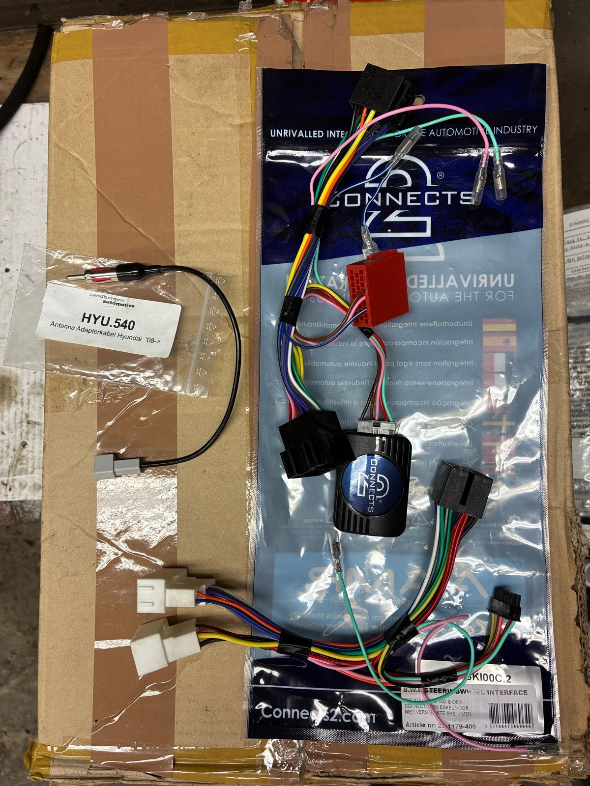 Connects2 Stuurwielinterface & Antenne Adapter Hyundai/Kia, Ophalen of Verzenden, Nieuw