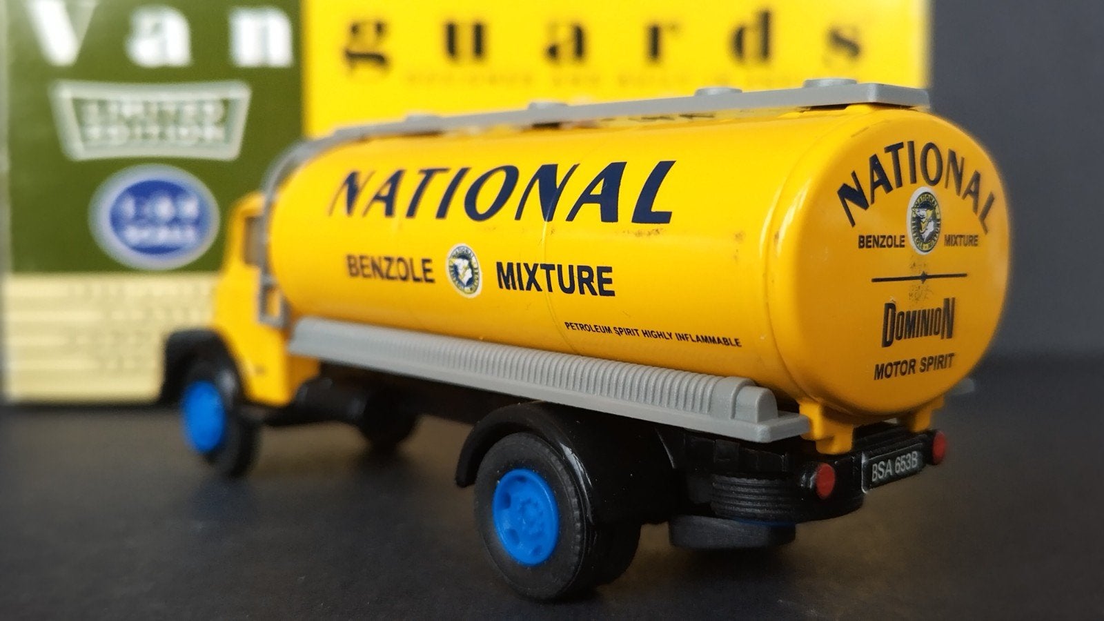 Leyland Comet S Tanker National 1:64 Vanguards Corgi Pol, Verzenden, ., Zo goed als nieuw, .