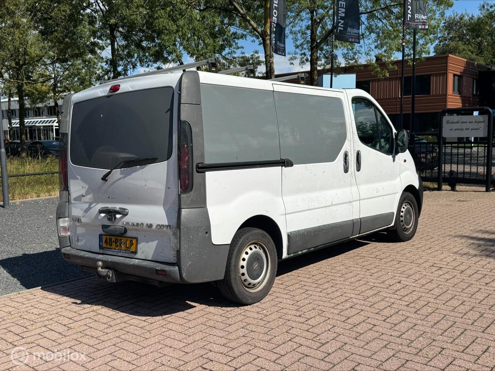 Opel Vivaro bestel 1.9 CDTI L1H1 147DKM NAP! DIV OPTIES!, Auto's, Gebruikt, 4 cilinders, 2000 kg, 82 pk