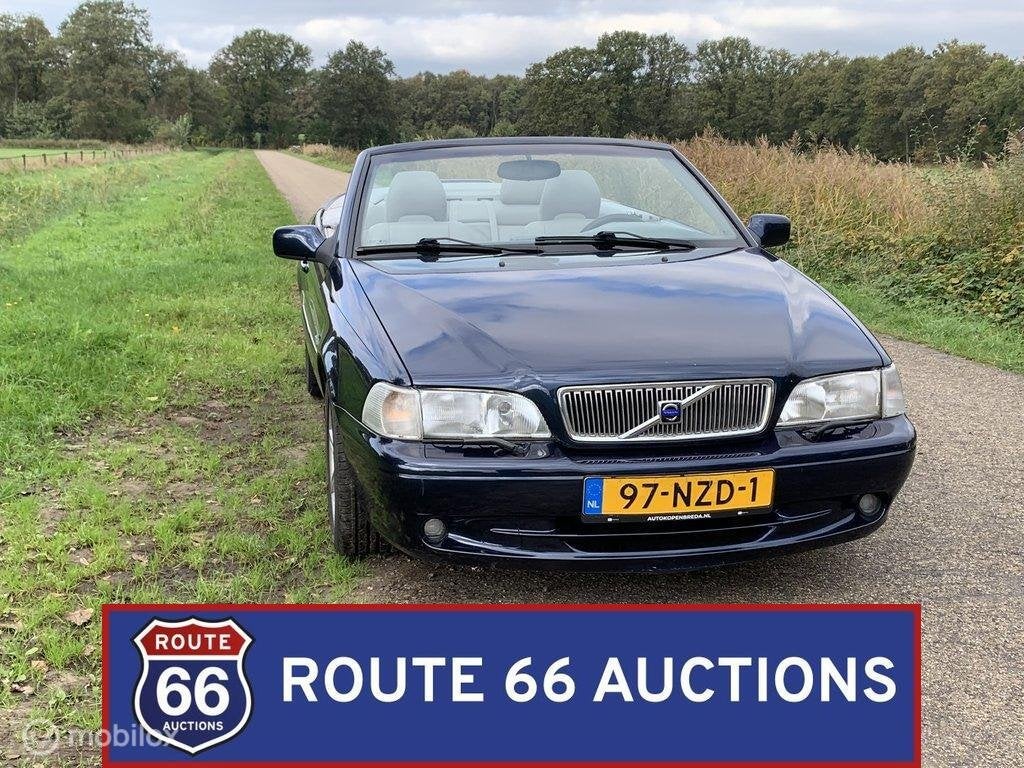 Volvo C70 2.4 T | 2001 | Route 66 Auctions, Auto's, Overige carrosserieën, Zwart, Bedrijf, Handgeschakeld