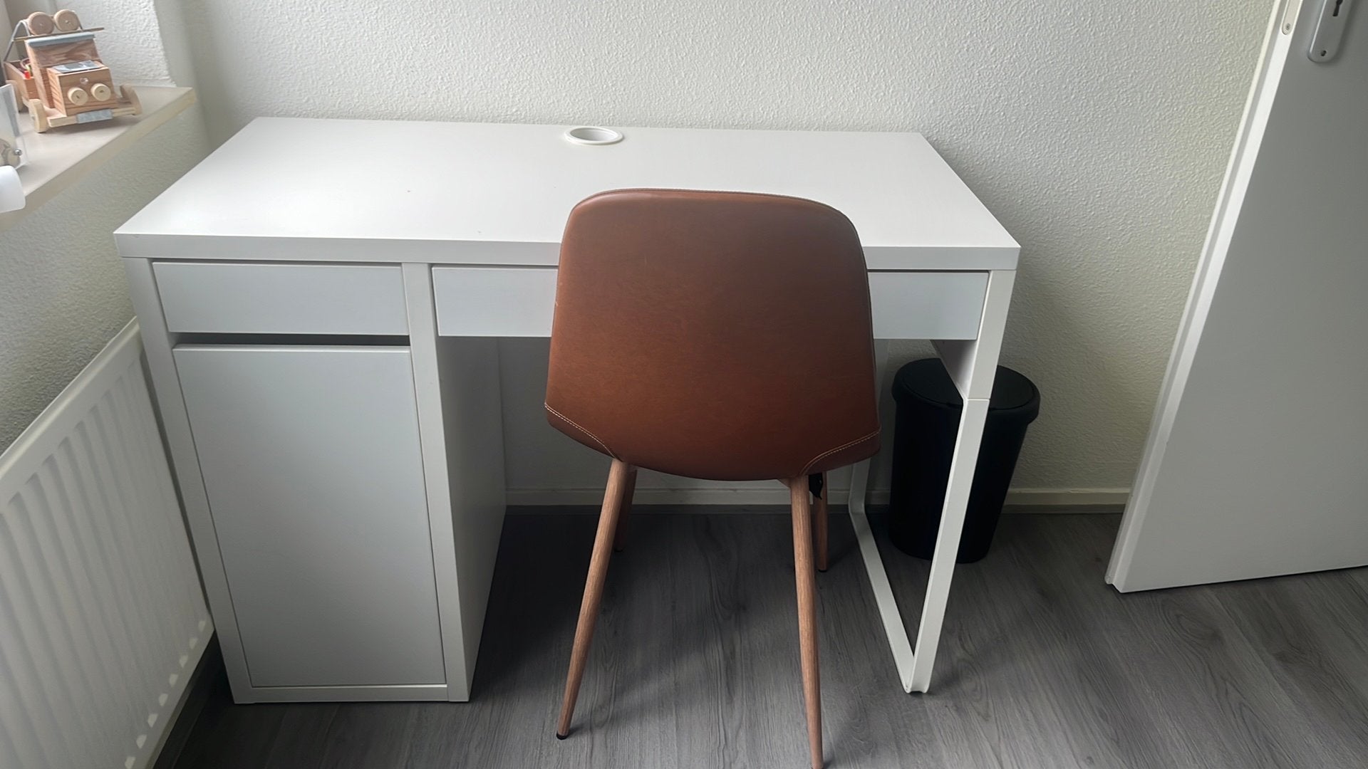 Ikea bureau wit, Ophalen, Gebruikt, IKEA, Kabelgoot