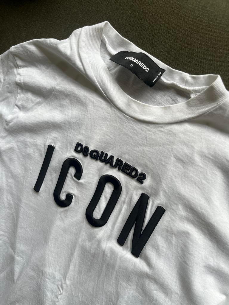 Nette staat Dsquared shirt! + extra, Ophalen, Zo goed als nieuw