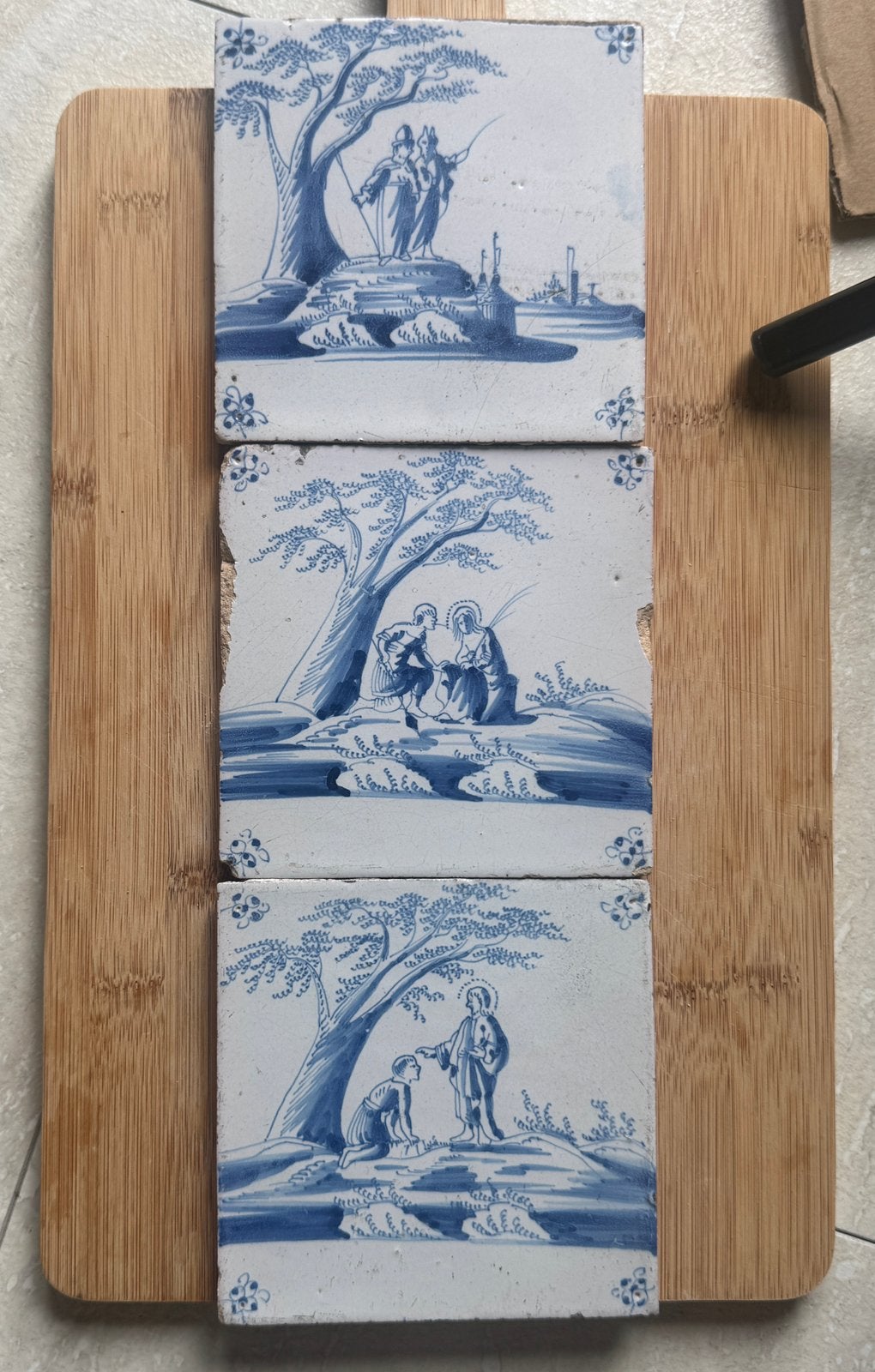 3 tegels met bijbelse voorstellingen, Antiek en Kunst, Antiek | Wandborden en Tegels, Verzenden